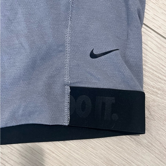 Nike Dri-fit Long Sleeve Top - Picture 3 of 4